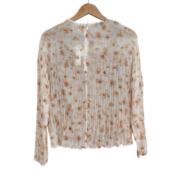 Vince Pressed Petal Long Sleeve Blouse in Off White, Size Small, NWT - Picture 9 of 13
